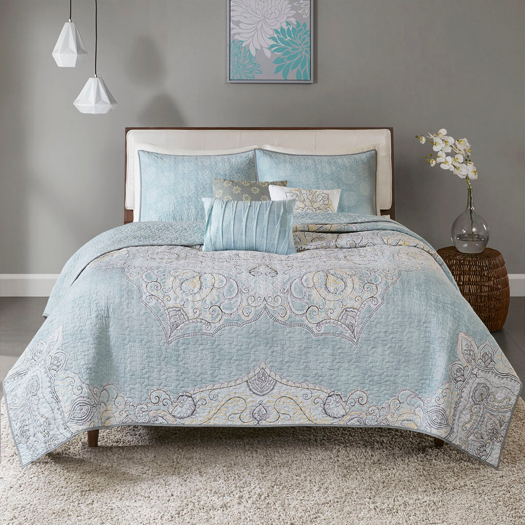 Lucinda 6 Piece Reversible Cotton Quilt Set with Throw Pillows