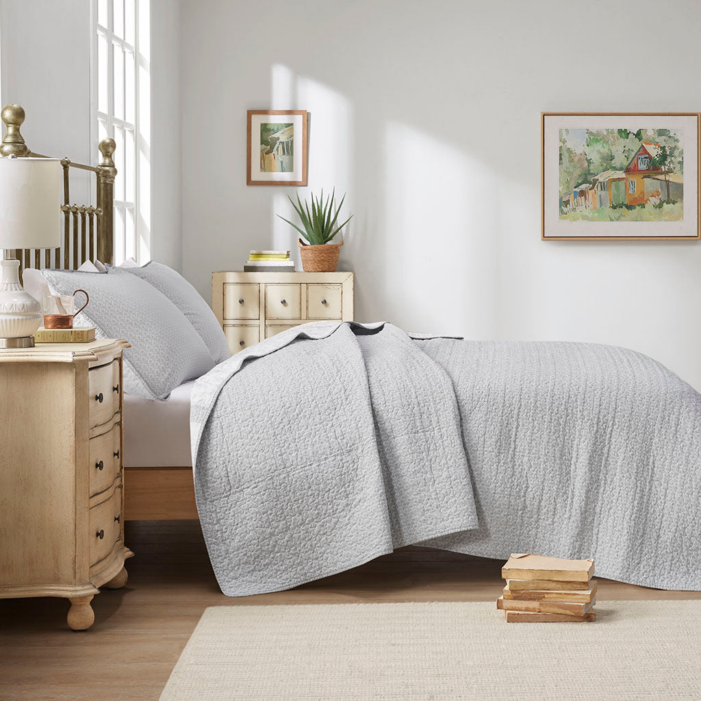 Amber 3 Piece Reversible Cotton Coverlet Set
