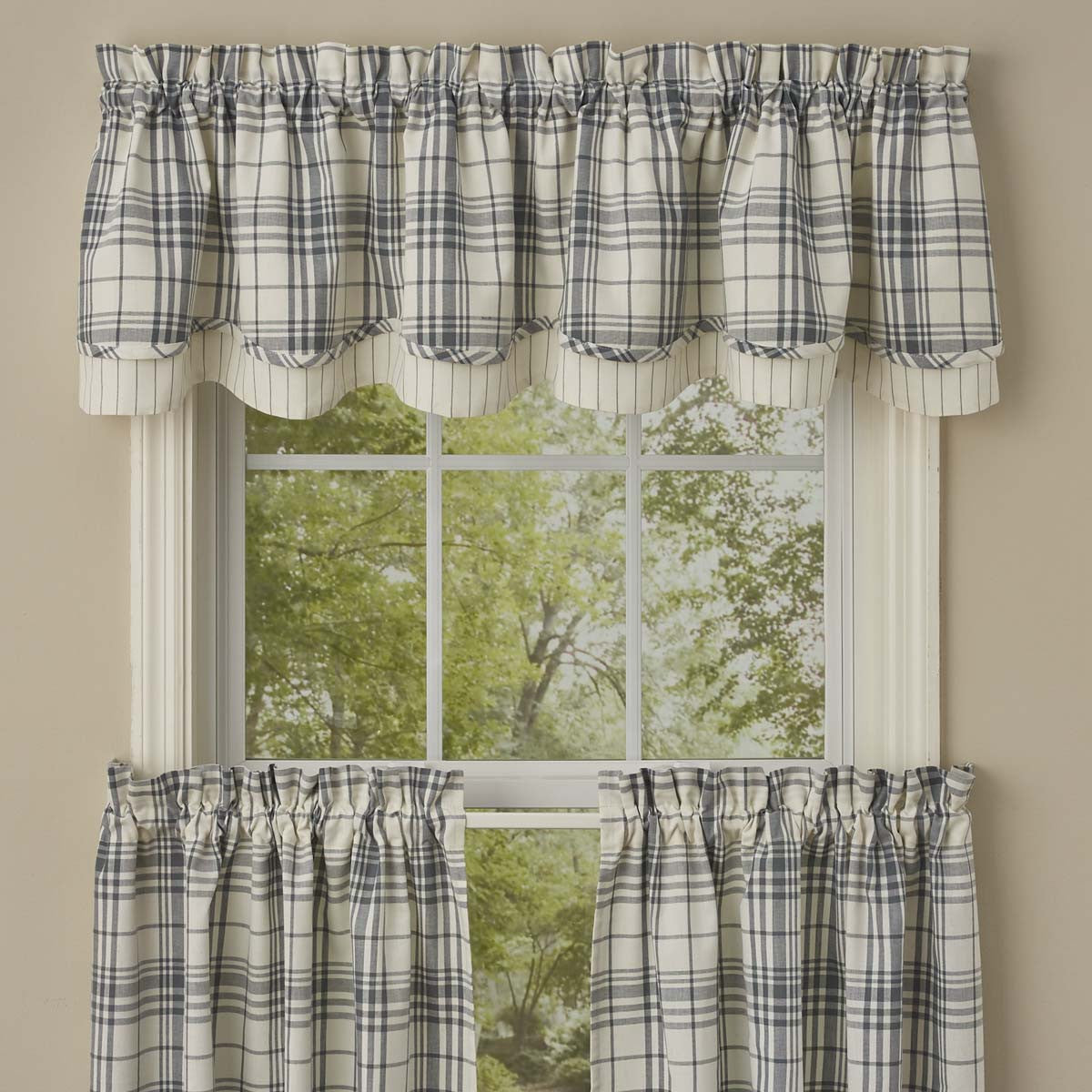 Simplicity Layered Valance