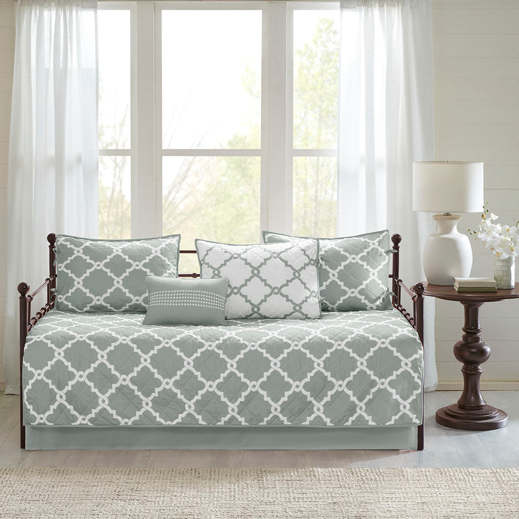 Merritt 6 Piece Reversible Daybed Set