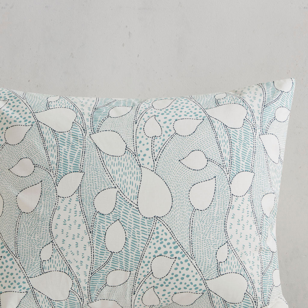 Calla 3 Piece Vine Printed Cotton Duvet Cover Set