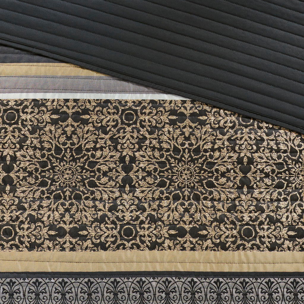 Paige 3 Piece Jacquard Quilt Set