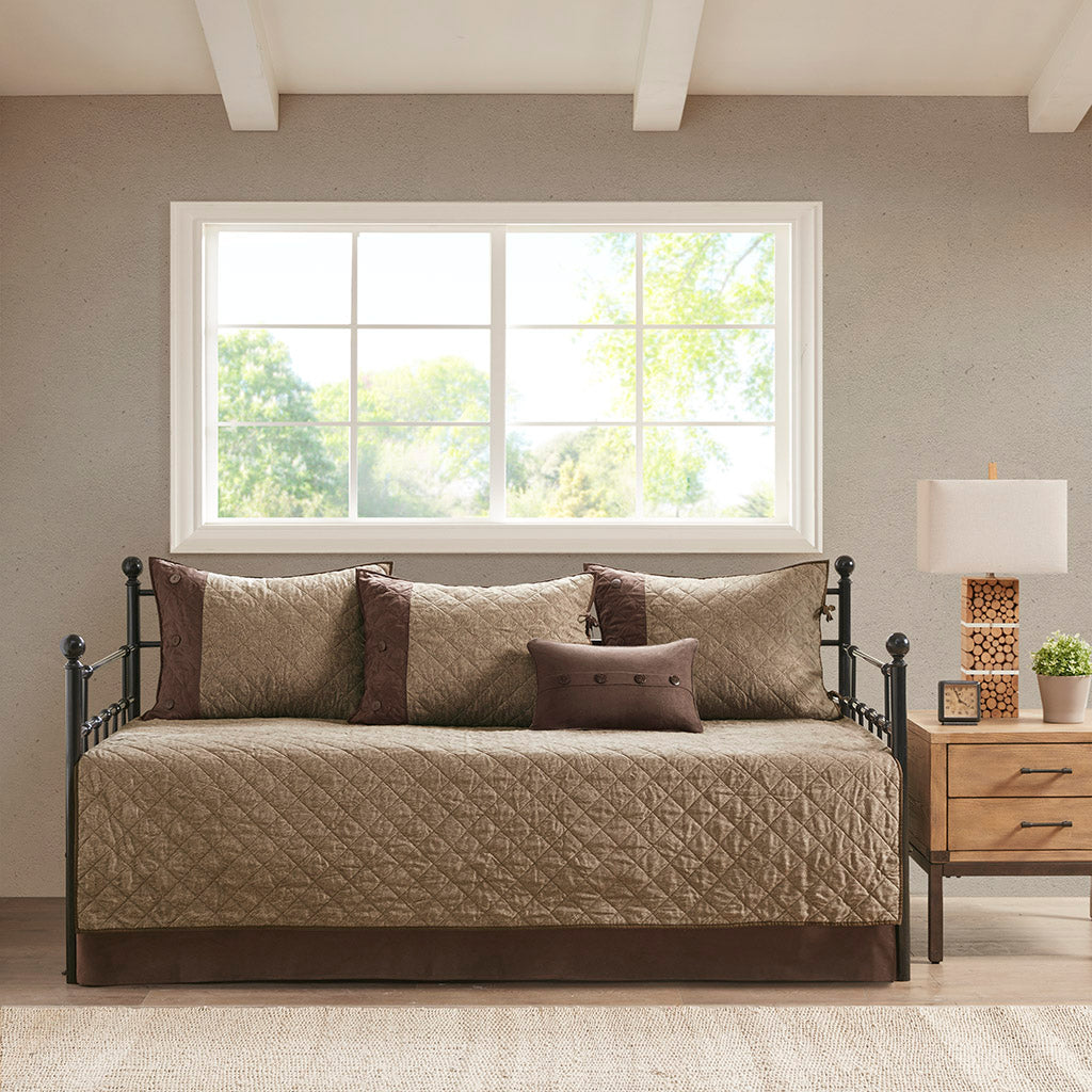 Boone 6 Piece Reversible Daybed Cover Set