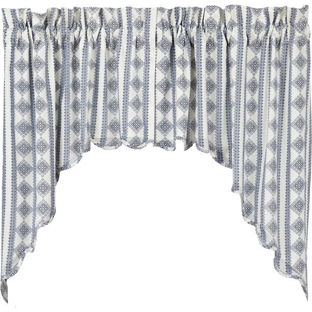 Bluehill Harbor Swags