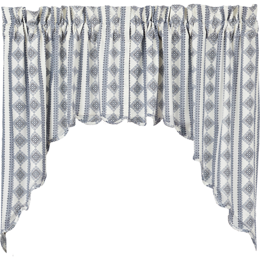 Bluehill Harbor Swags