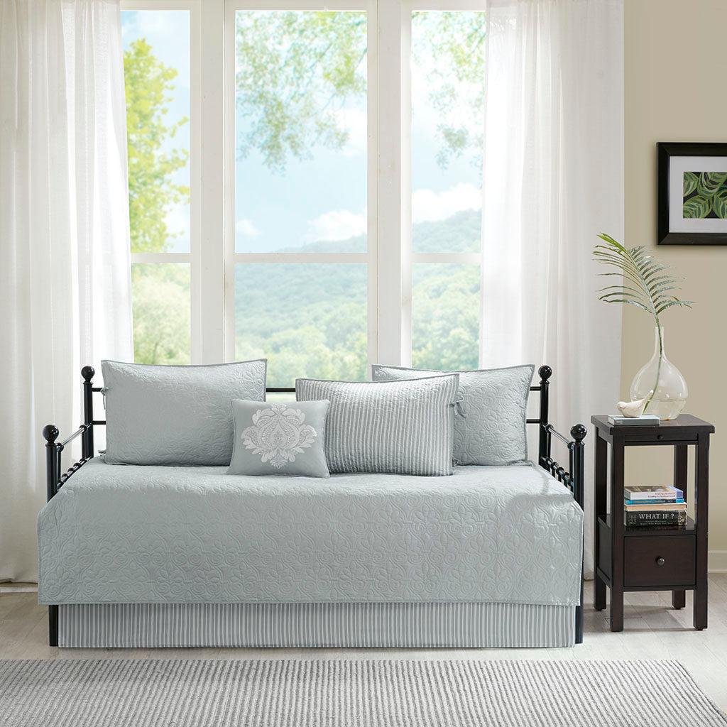 Quebec 6 Piece Reversible Daybed Cover Set
