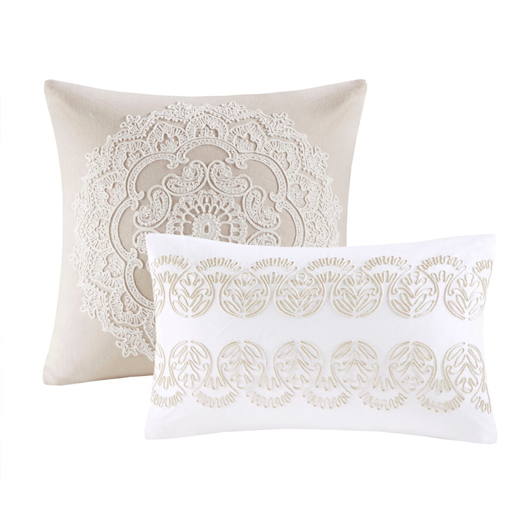 Suzanna Comforter set