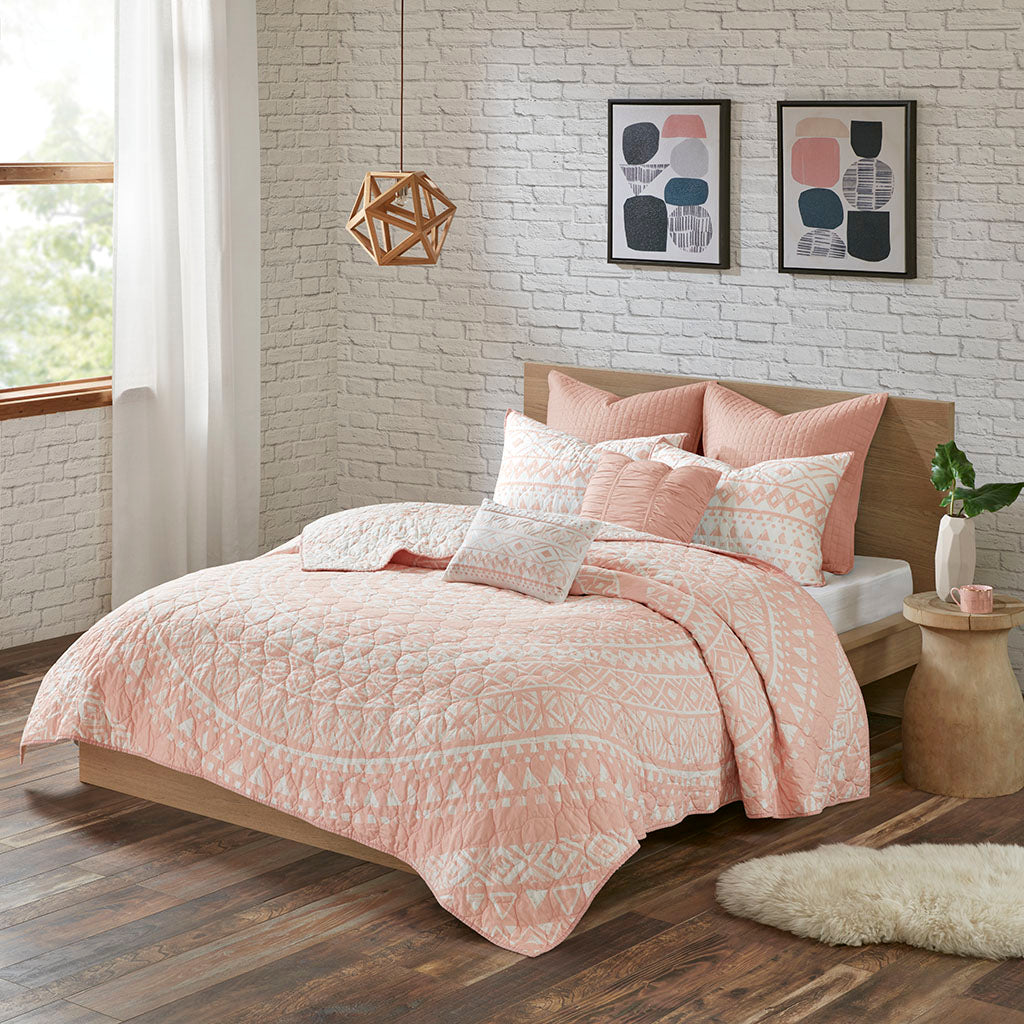 Larisa 7 Piece Reversible Cotton Quilt Set with Euro Shams and Thrwo Pillows