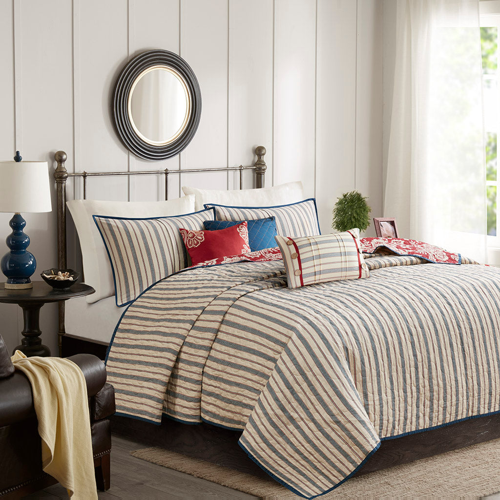 Lucy 6 Piece Reversible Cotton Twill Quilt Set with Throw Pillows