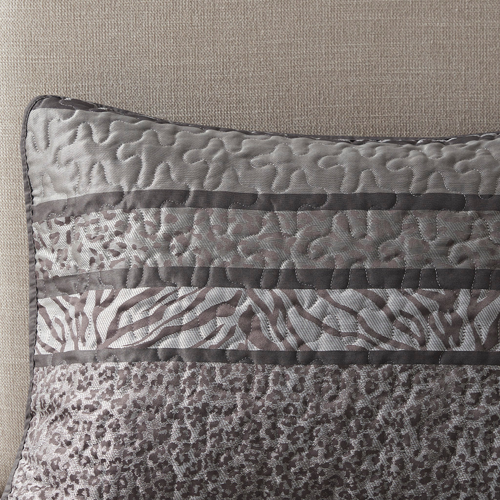 Seri 3 Piece Reversible Jacquard Coverlet Set
