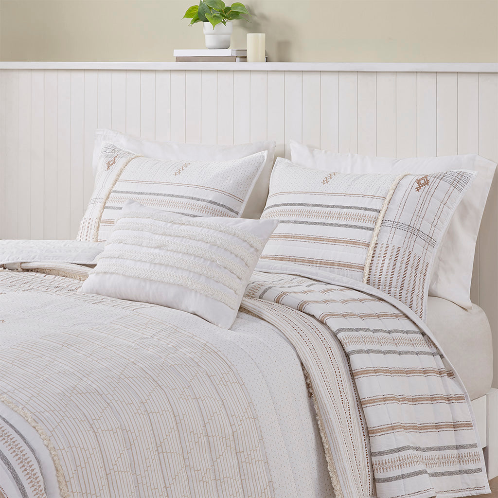 Salar 3 Piece Printed Cotton Quilt Set with Trims