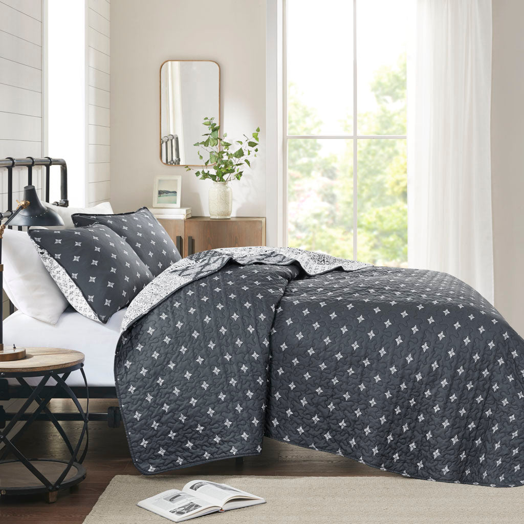 Cassel 3 Piece Reversible Microfiber Quilt Set