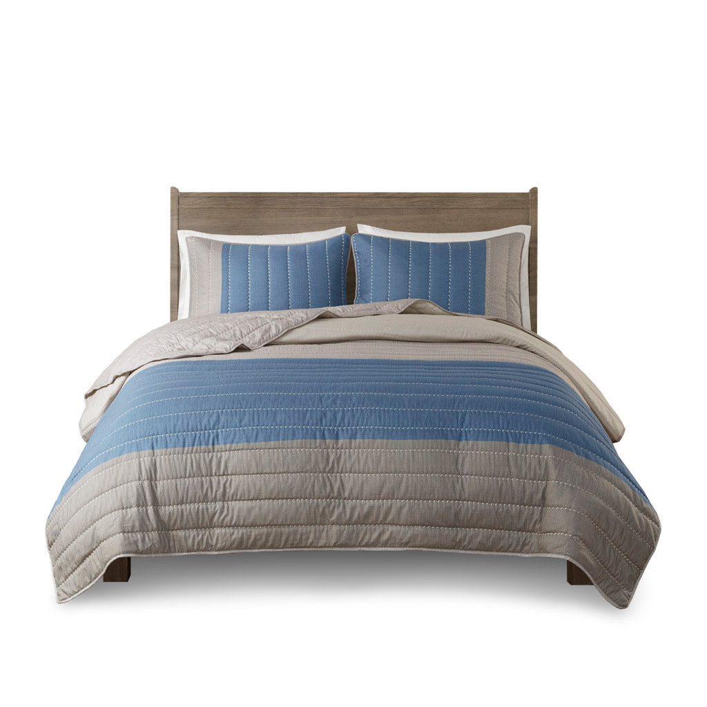 Blake 3 Piece Printed Color Blocking Microfiber Quilt Set