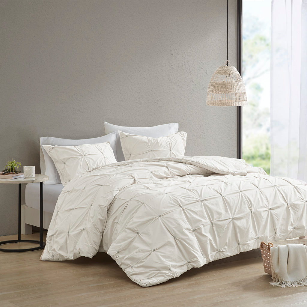 Masie 3 Piece Elastic Embroidered Cotton Comforter Set