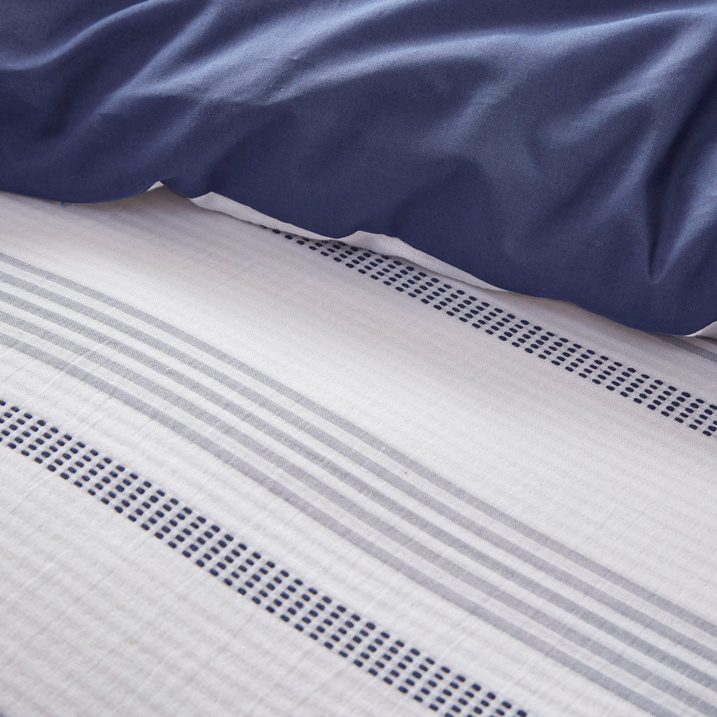 Oakley 5 Piece Striped Organic Cotton Yarn Dyed Comforter Cover Set w/removable insert