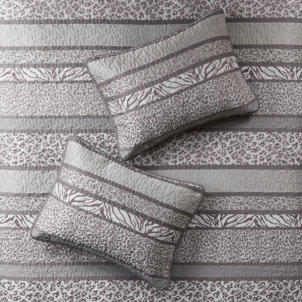 Seri 3 Piece Reversible Jacquard Coverlet Set