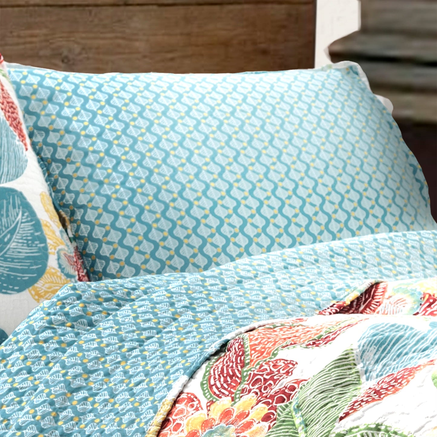 Layla Quilt Orange/Blue 3Pc King Set