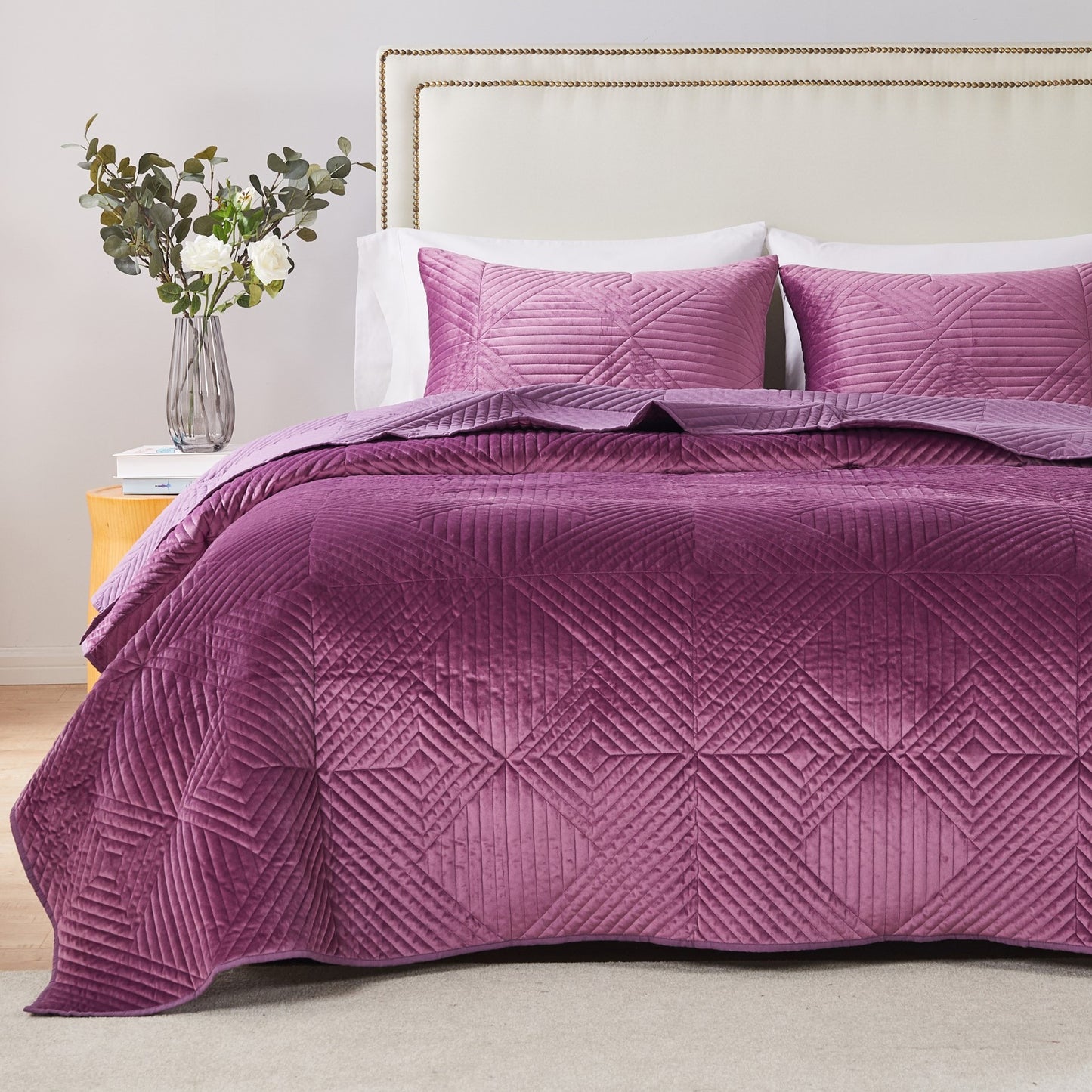 Riviera Velvet Mauve Quilt Set