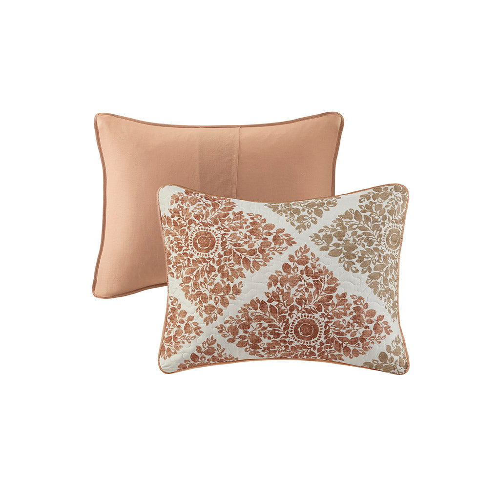 Claire 6 Piece Printed Quilt Set with Throw Pillows