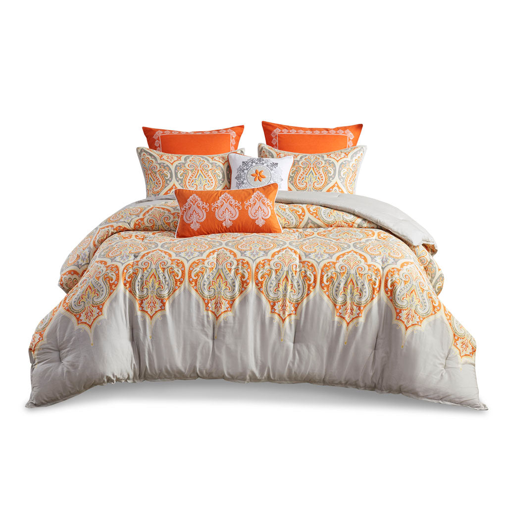 Nisha Comforter Set