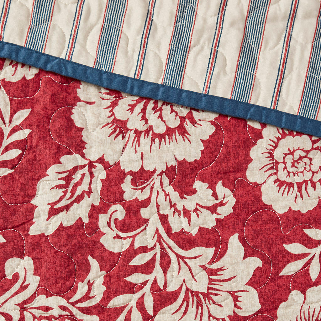 Lucy 6 Piece Reversible Cotton Twill Quilt Set with Throw Pillows