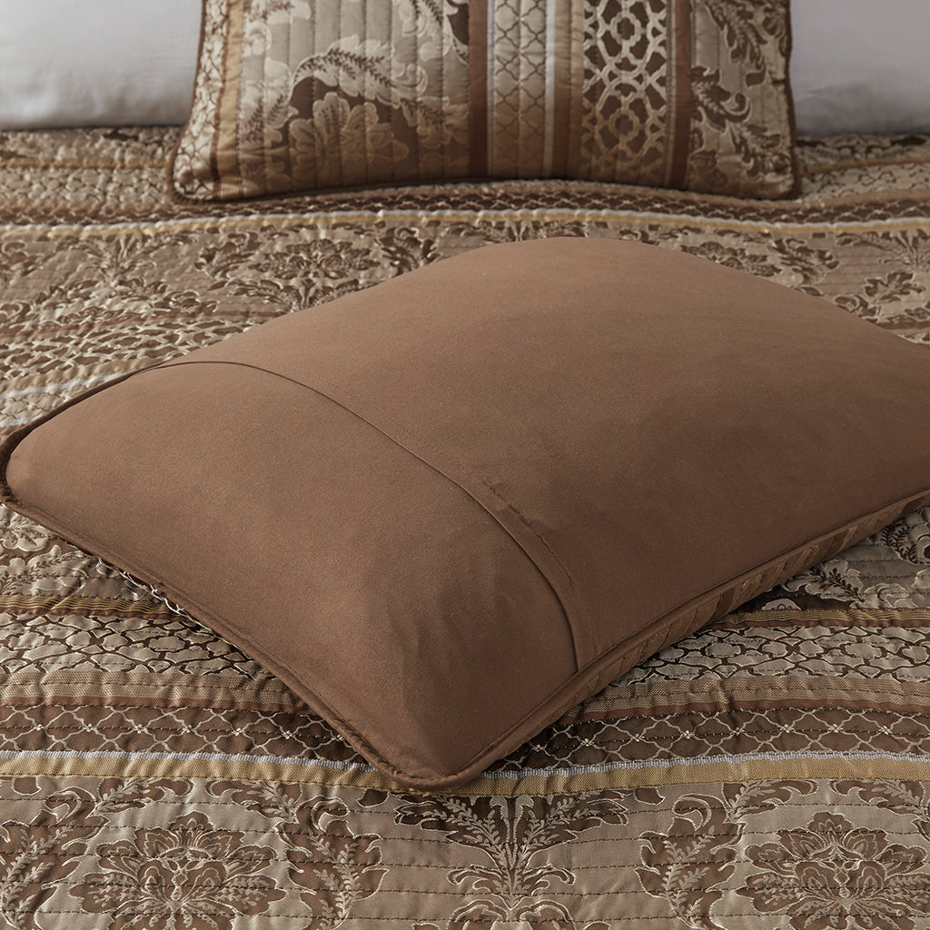 Bellagio 6 Piece Jacquard Quilt Set with Throw Pillows