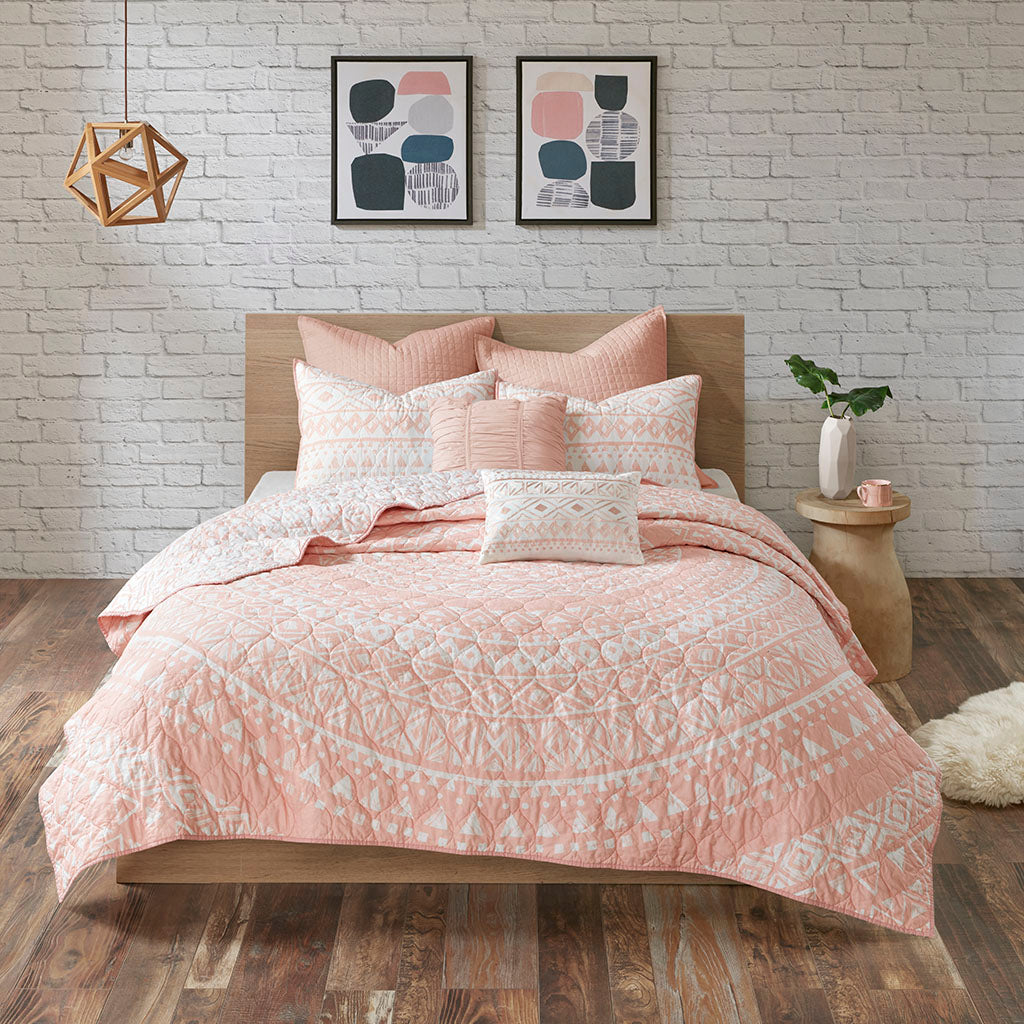 Larisa 7 Piece Reversible Cotton Quilt Set with Euro Shams and Thrwo Pillows