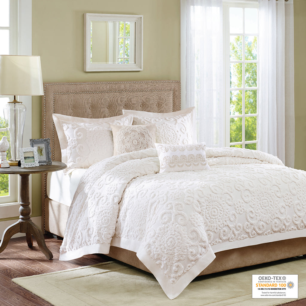 Suzanna Comforter set