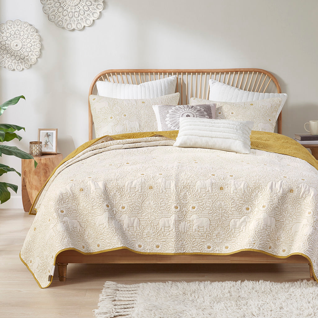 Kandula 3 Piece Reversible Cotton Quilt Set