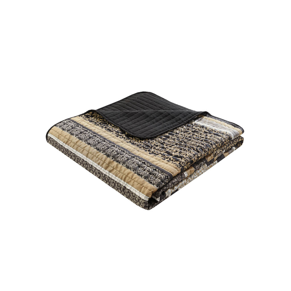 Paige 3 Piece Jacquard Quilt Set