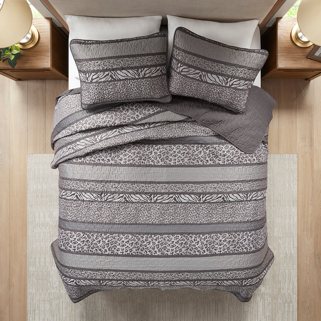 Seri 3 Piece Reversible Jacquard Coverlet Set
