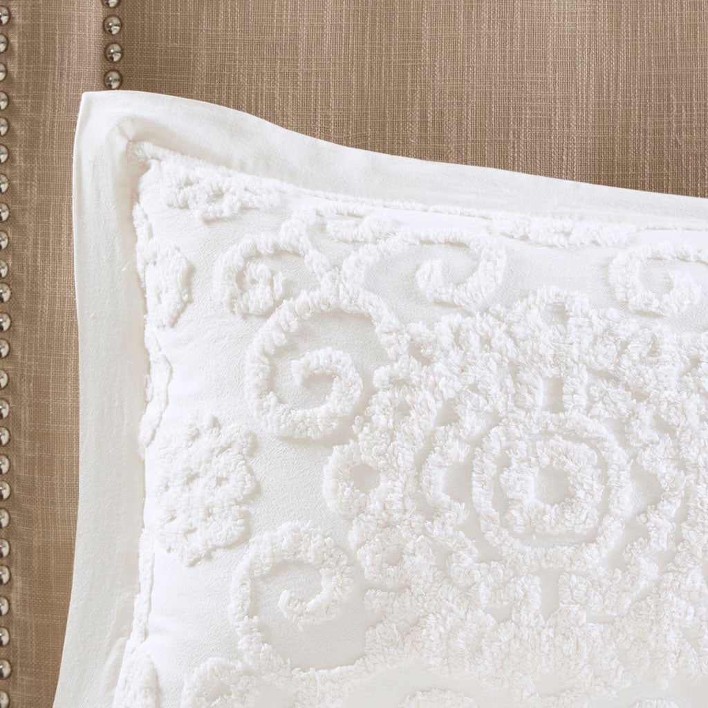 Suzanna Comforter set