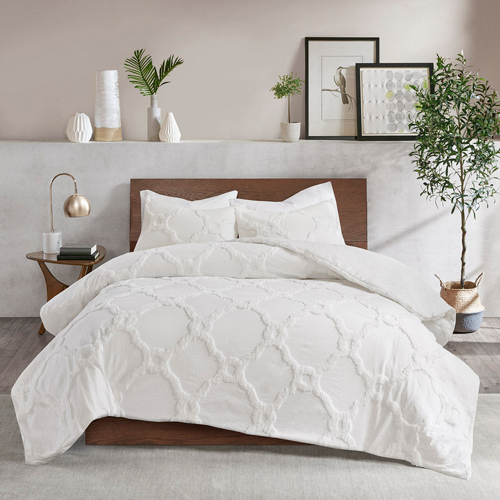 Pacey 3 Piece Tufted Cotton Chenille Geometric Comforter Set