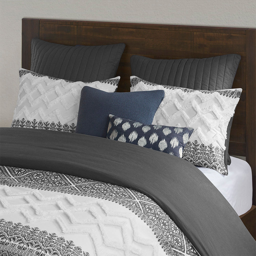 Mila 3 Piece Cotton Duvet Cover Set with Chenille Tufting