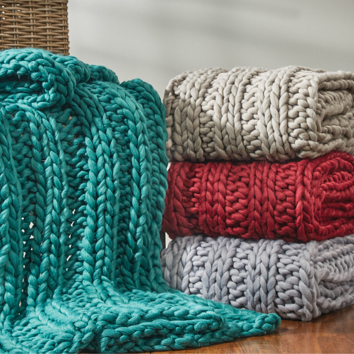 Chain Type Knitted Throw Chunky Ribbed Knit Throw - Garnet – Patch Creek