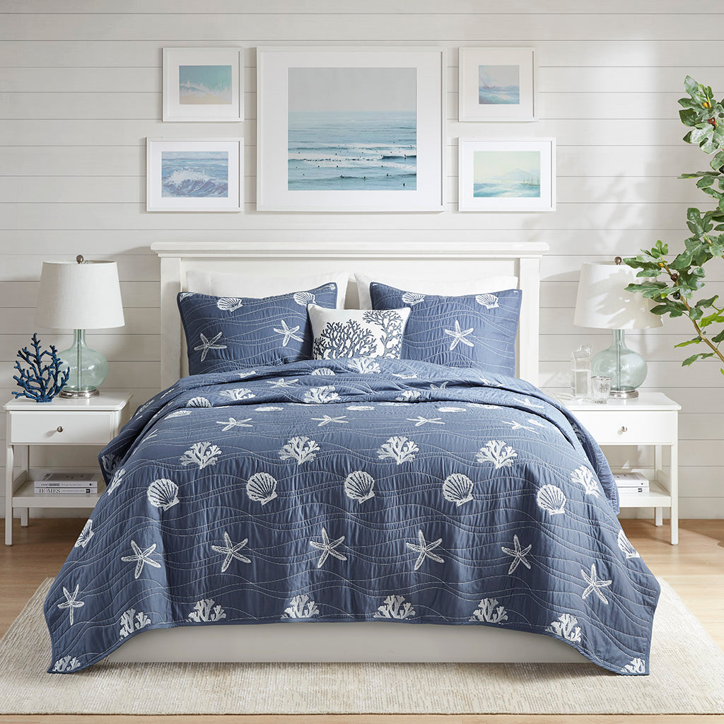 Seaside 4 Piece Cotton Reversible Embroidered Quilt Set with Throw Pillow