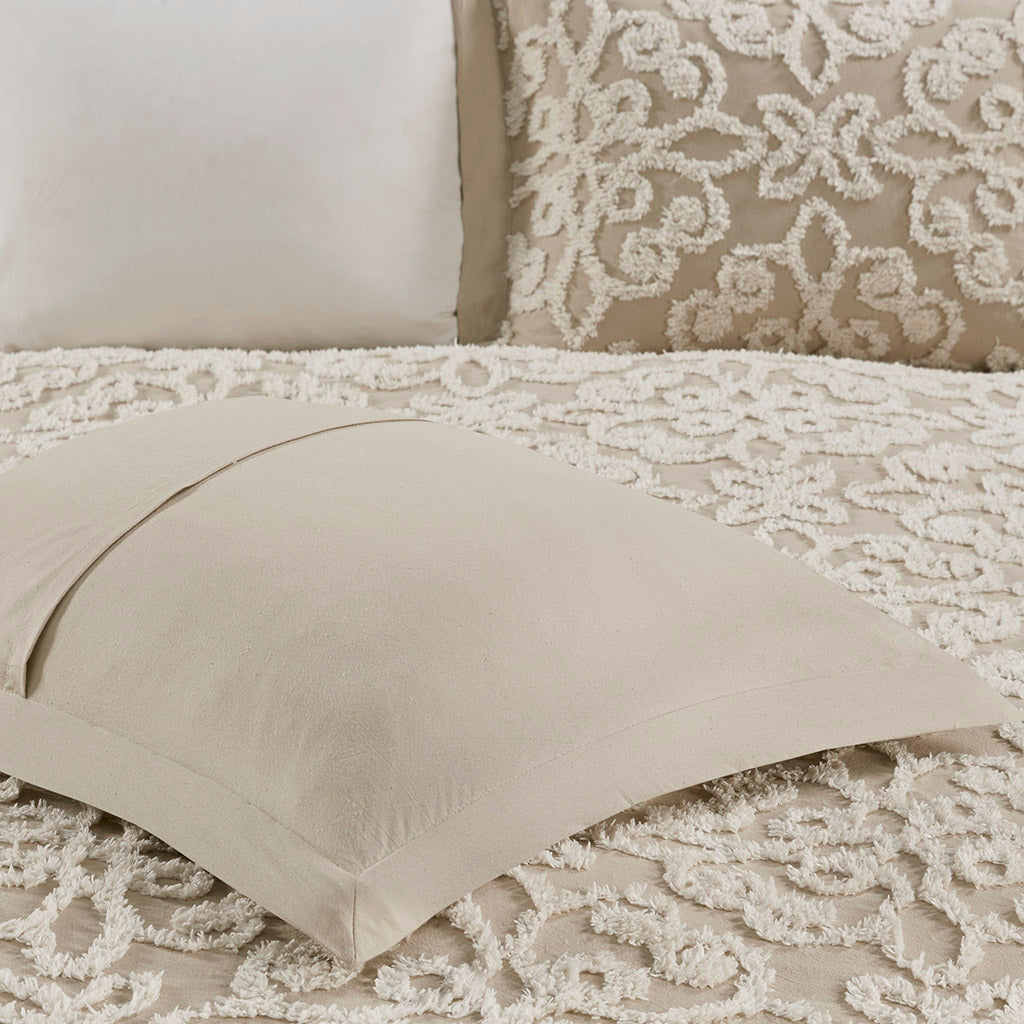 Sabrina 4 piece Tufted Cotton Comforter set