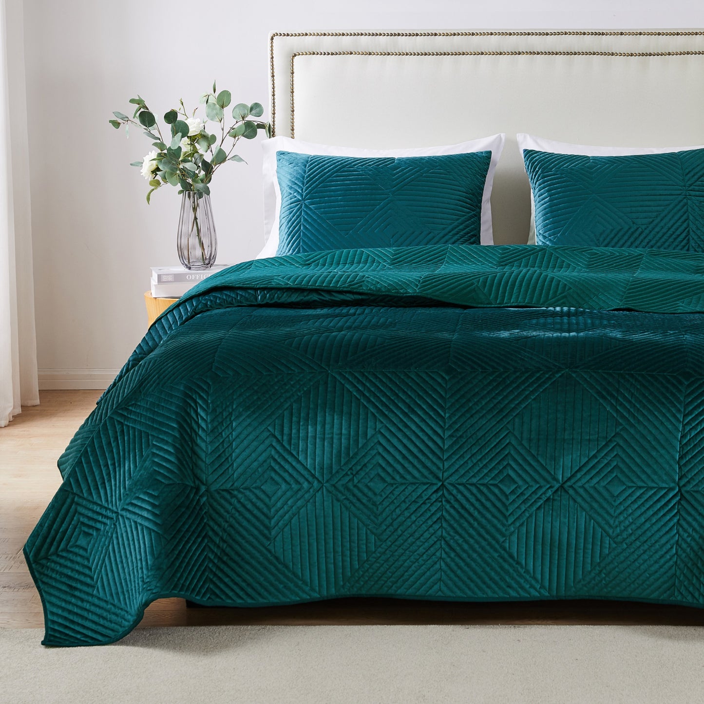 Riviera Velvet Teal Quilt Set